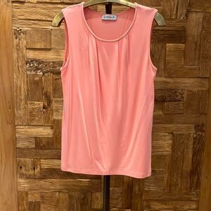 Kettlewell geranium pink sleeveless top